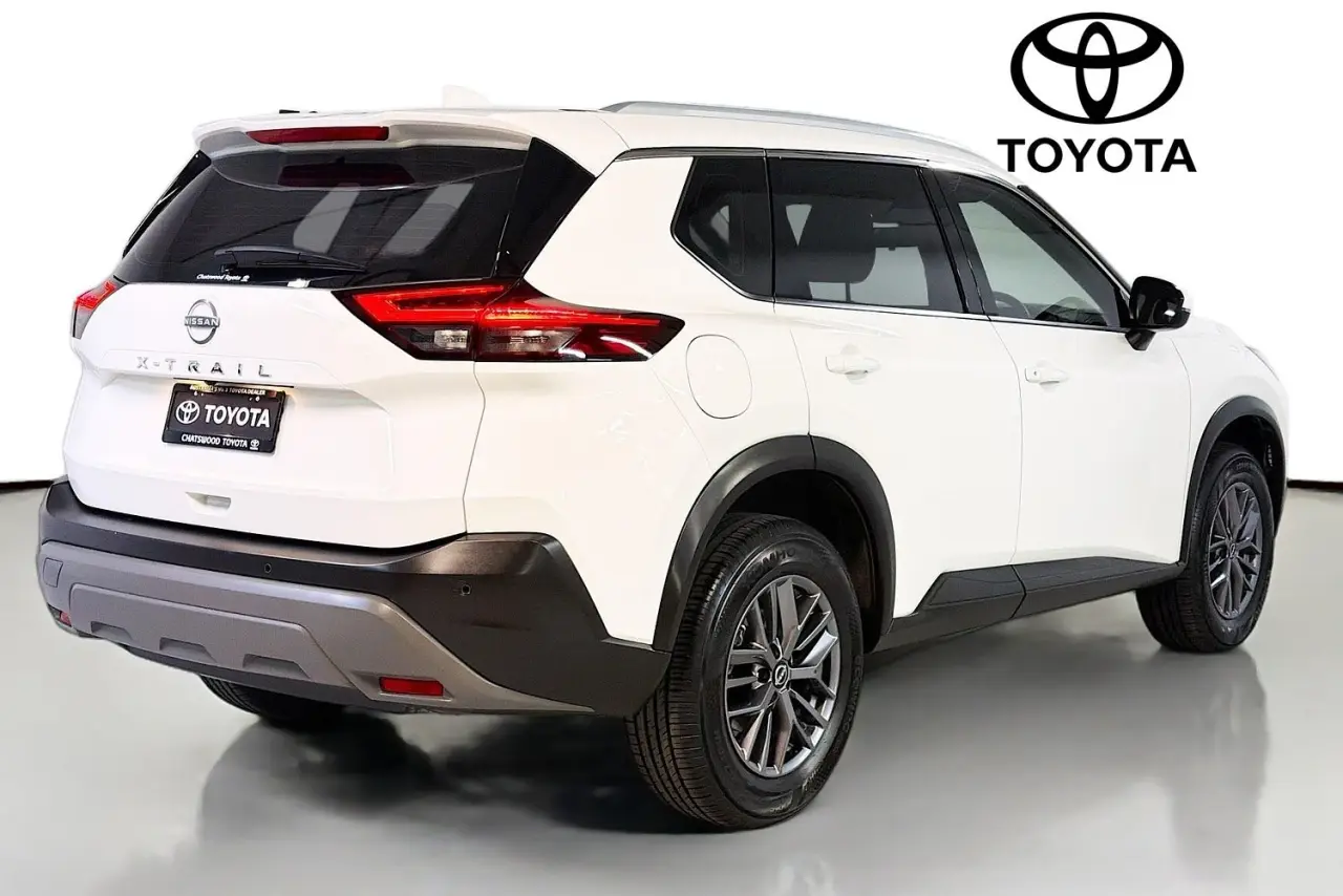 2023 Nissan X-TRAIL Gallery Image 10