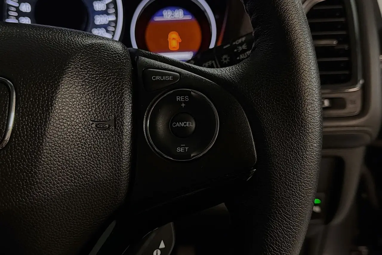 2021 Honda HR-V Gallery Image 18