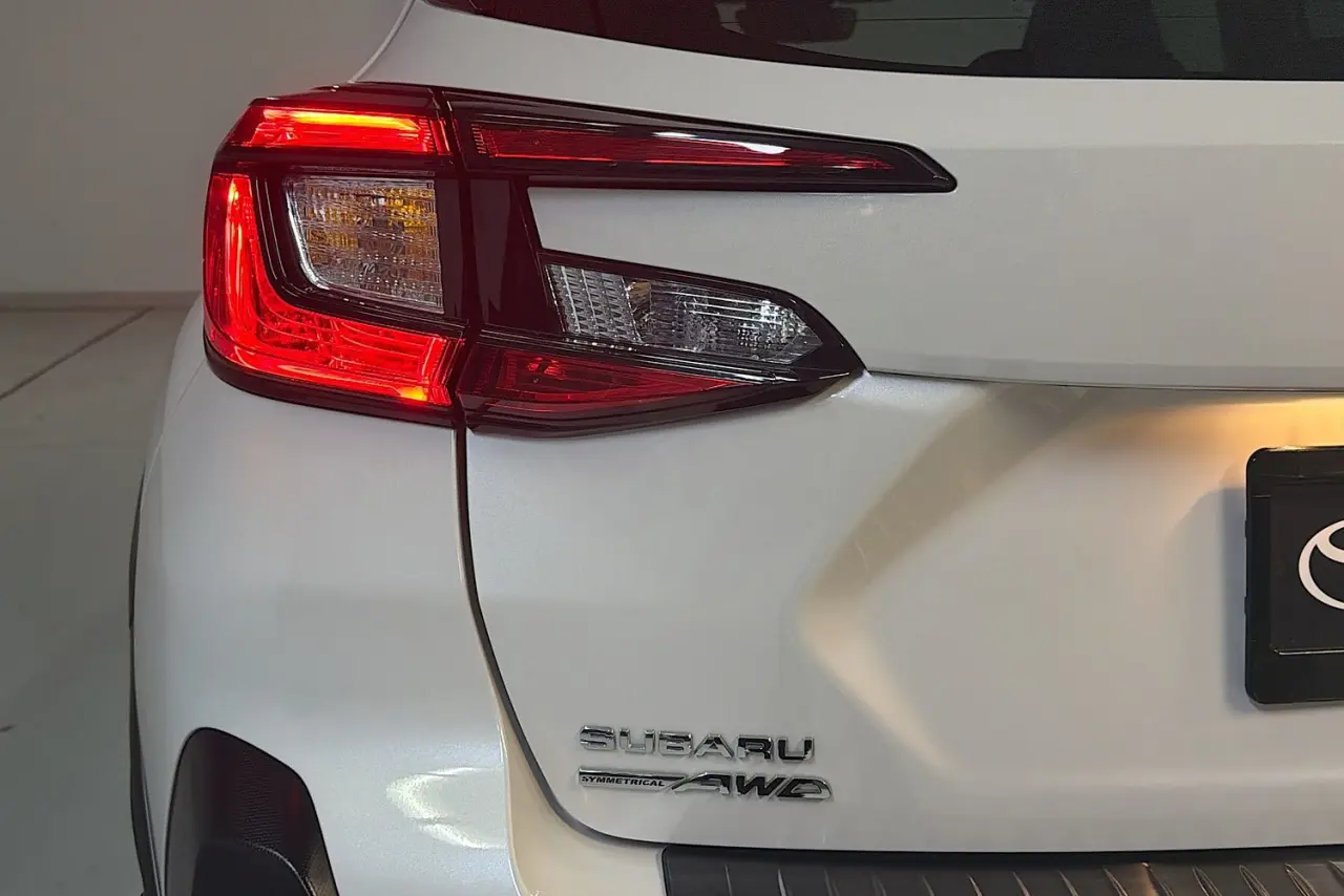 2023 Subaru Crosstrek Gallery Image 8