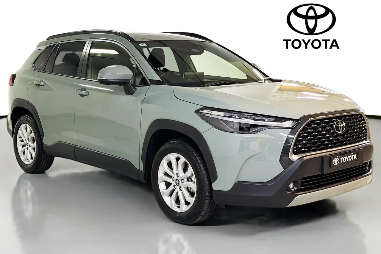 2023 Toyota Corolla Cross Gallery Image 1