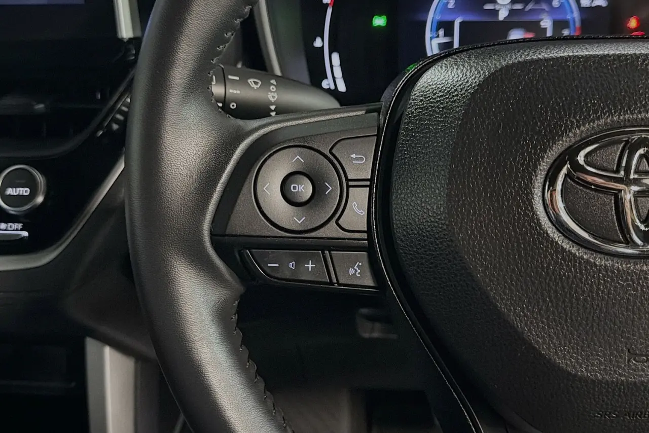 2023 Toyota Corolla Cross Gallery Image 18