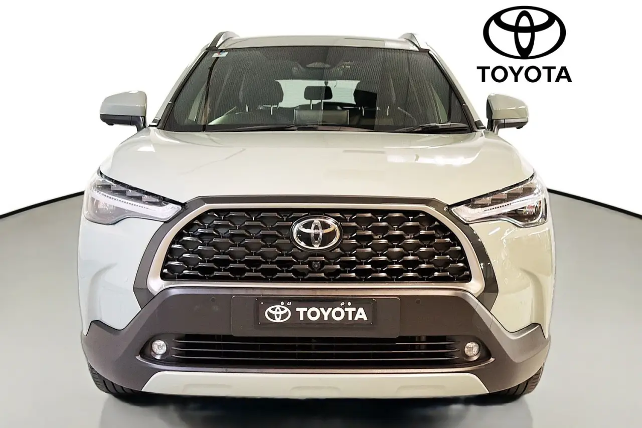 2023 Toyota Corolla Cross Gallery Image 2