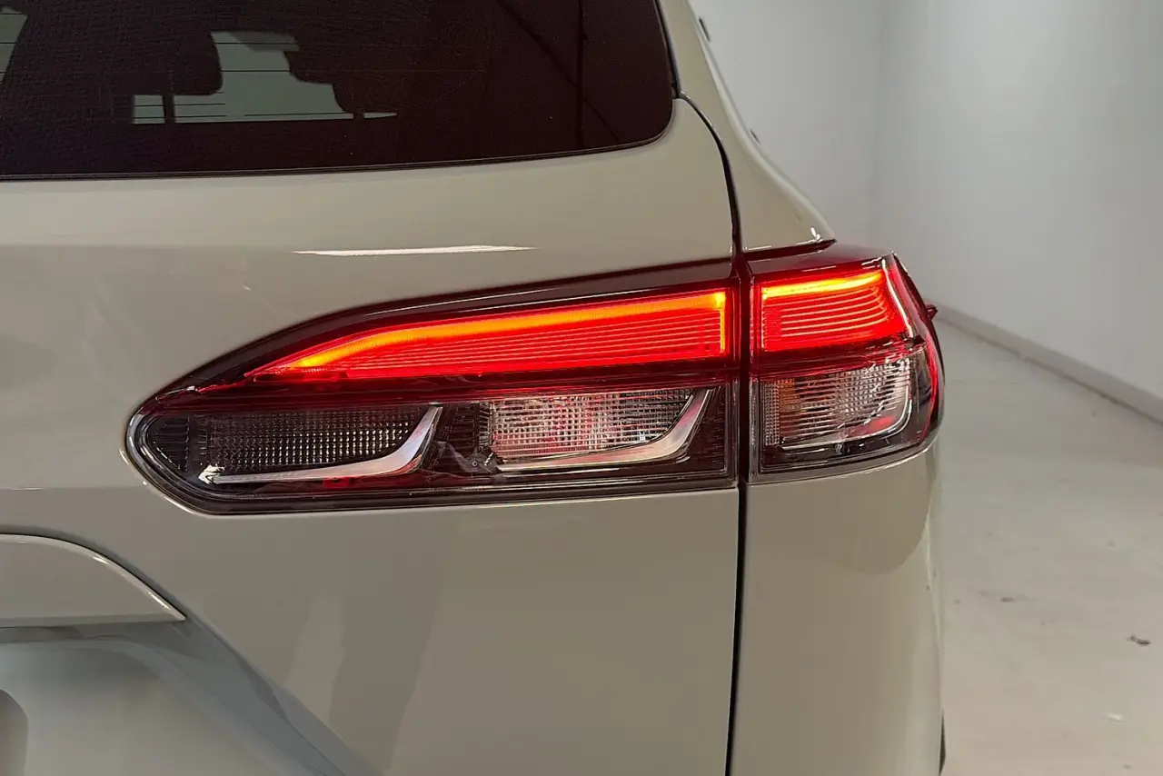 2023 Toyota Corolla Cross Gallery Image 9