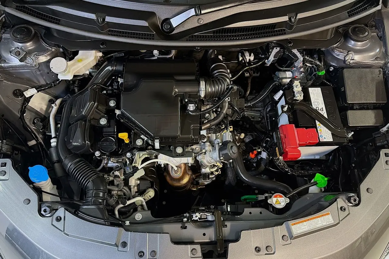 2025 Suzuki Swift Gallery Image 27