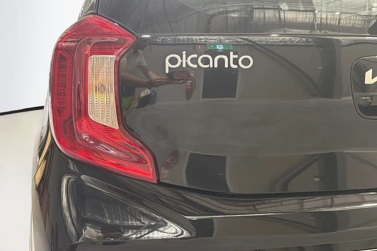 2023 Kia Picanto Gallery Image 8