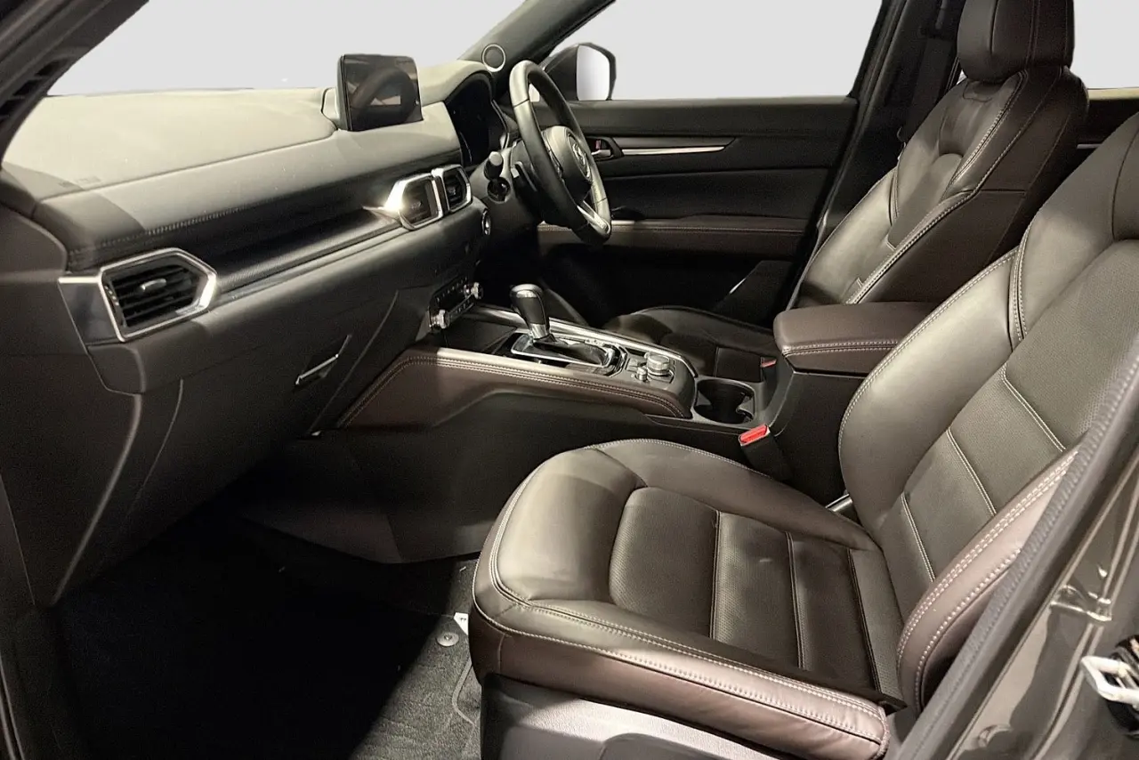2024 Mazda CX-5 Gallery Image 25