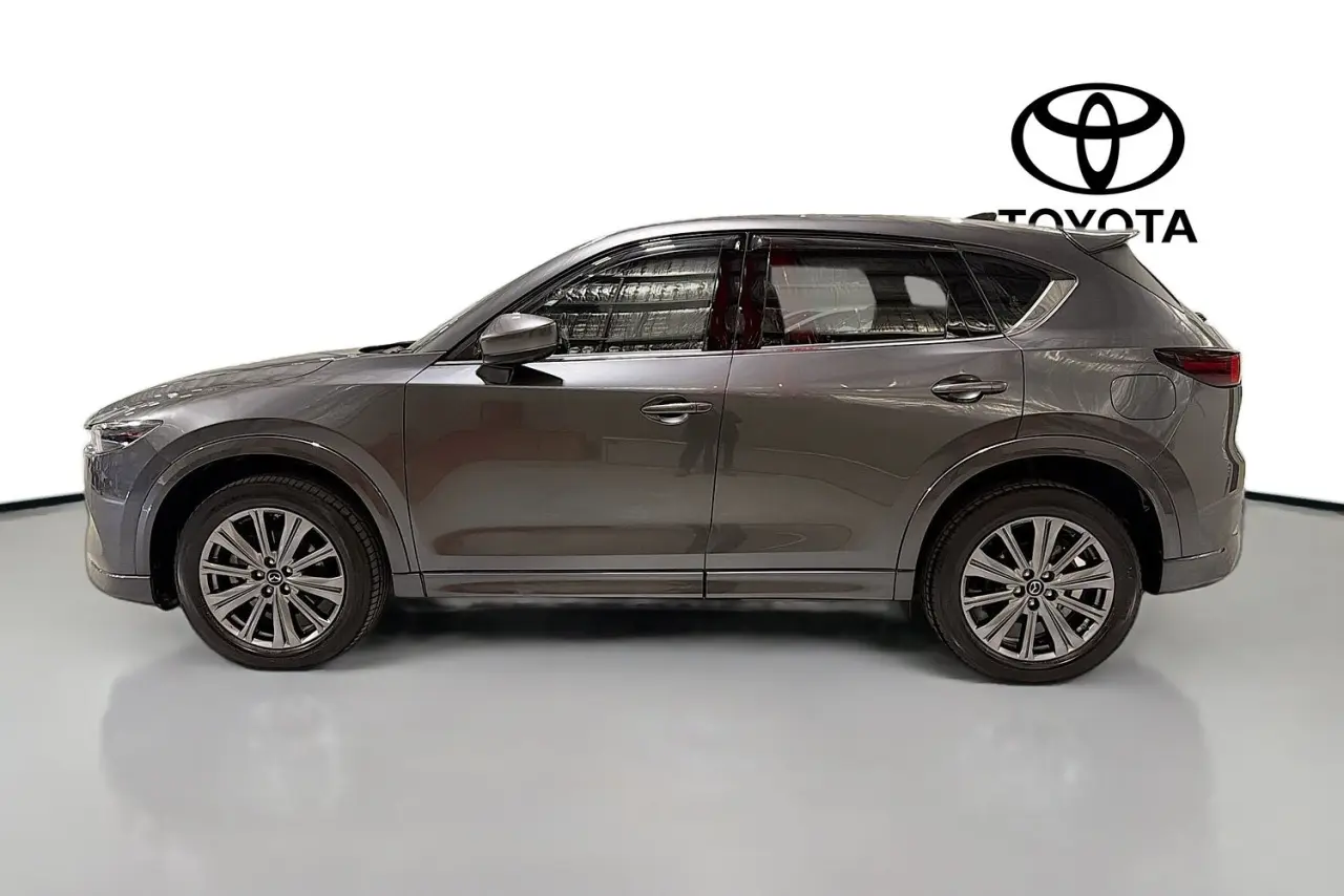 2024 Mazda CX-5 Gallery Image 5