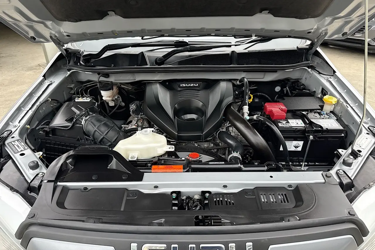 2021 Isuzu D-MAX Gallery Image 26