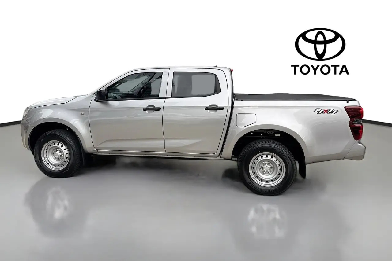 2021 Isuzu D-MAX Gallery Image 5