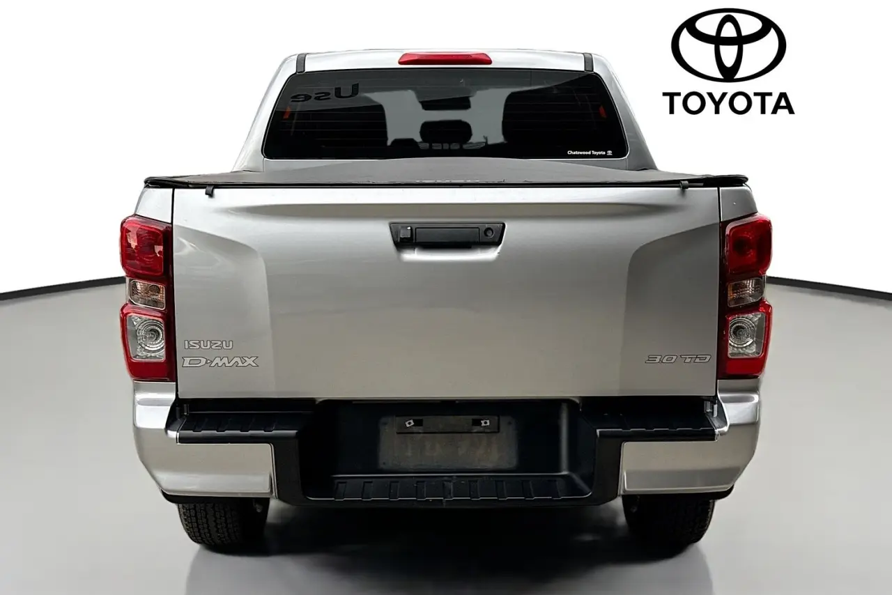 2021 Isuzu D-MAX Gallery Image 7