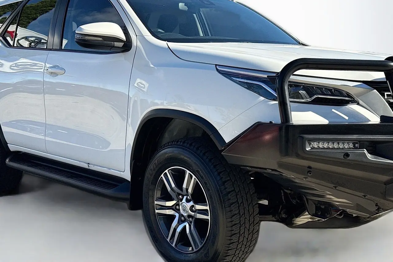2022 Toyota Fortuner Gallery Image 25
