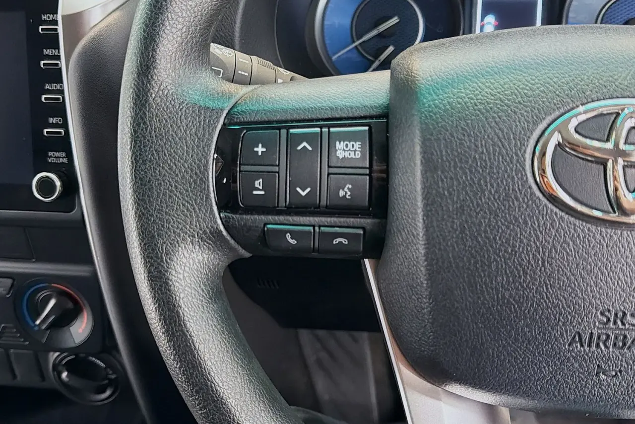 2022 Toyota Fortuner Gallery Image 35