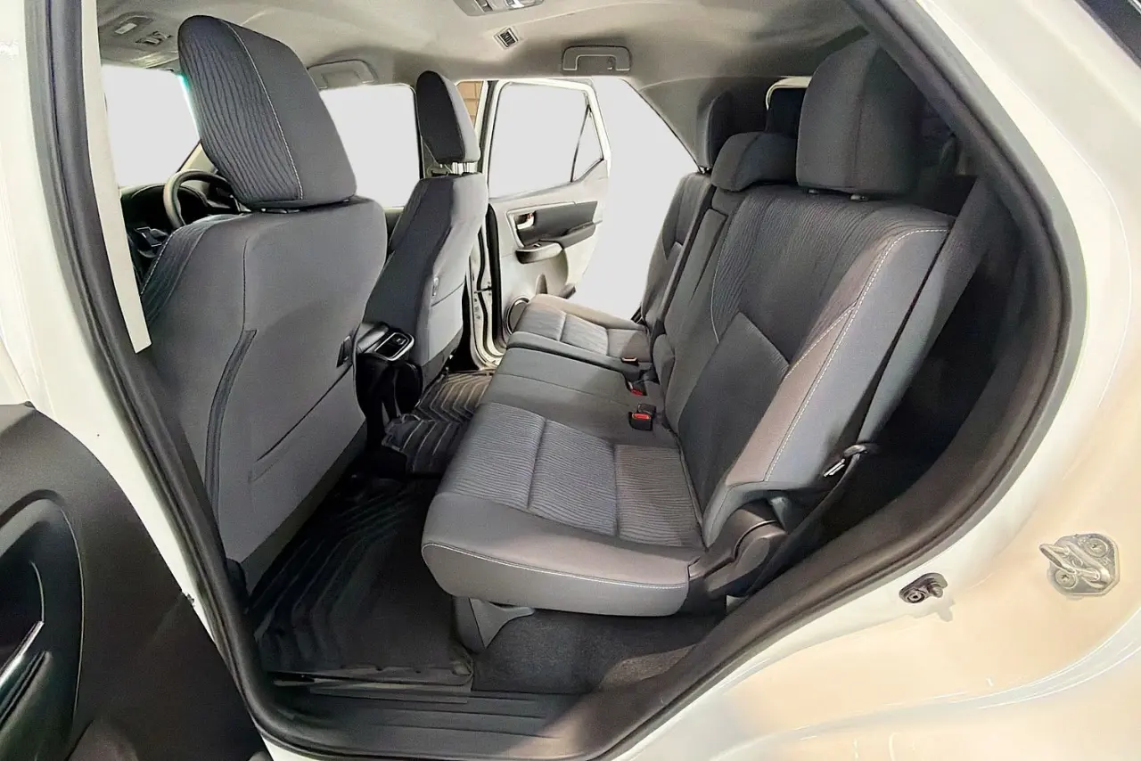 2022 Toyota Fortuner Gallery Image 42