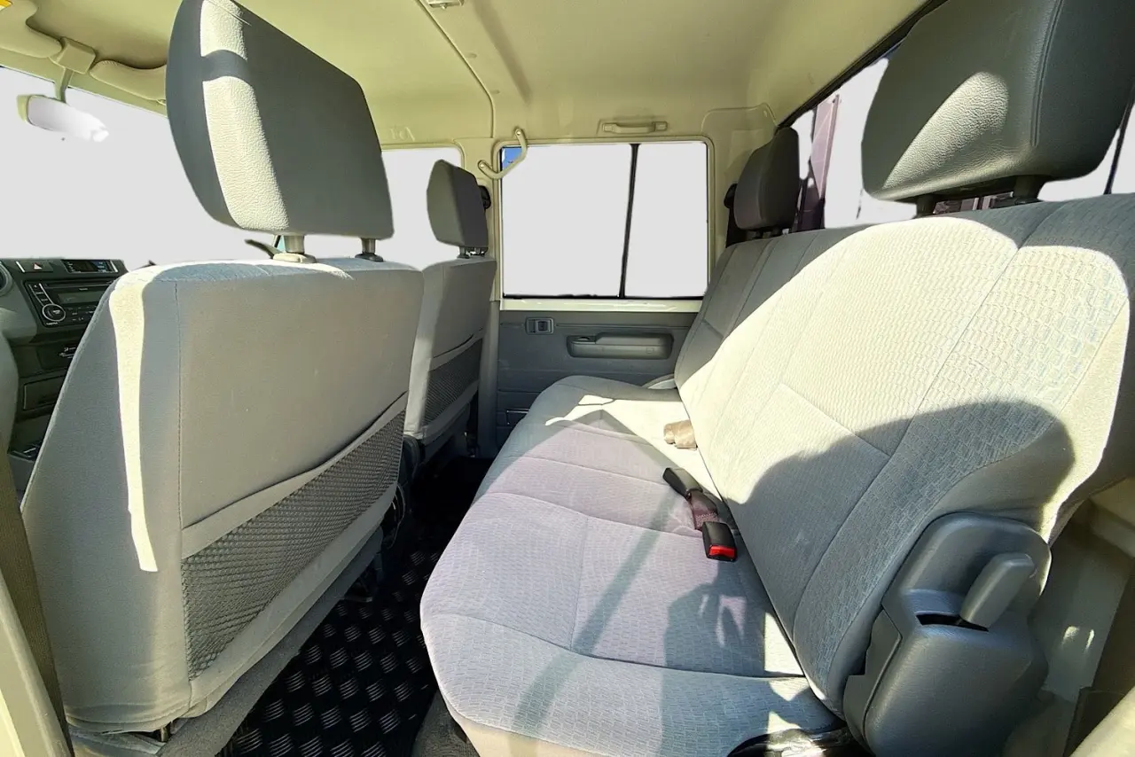 2018 Toyota Landcruiser Gallery Image 23