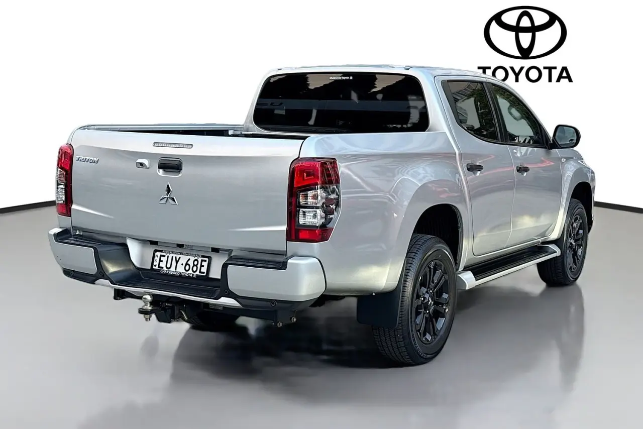 2022 Mitsubishi Triton Gallery Image 10