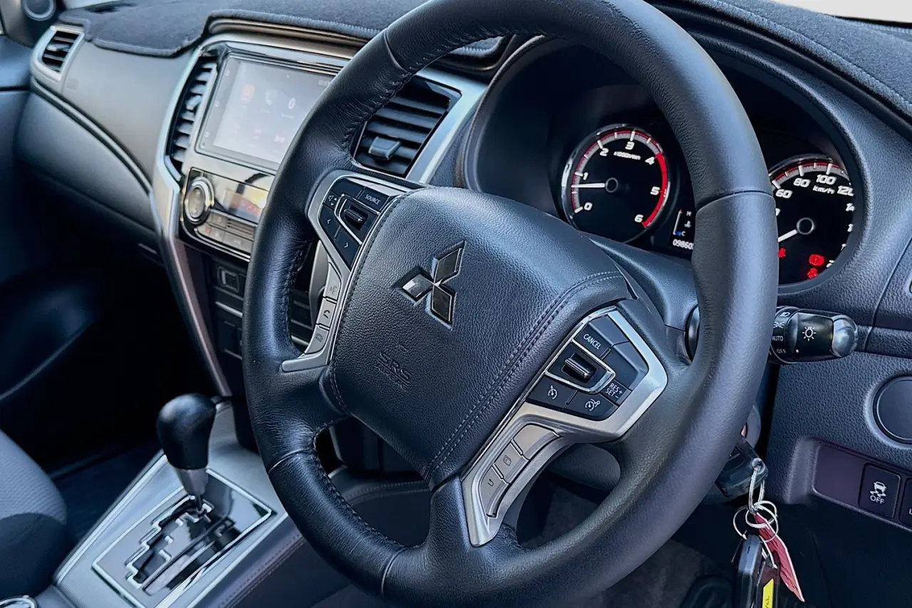 2022 Mitsubishi Triton Gallery Image 13
