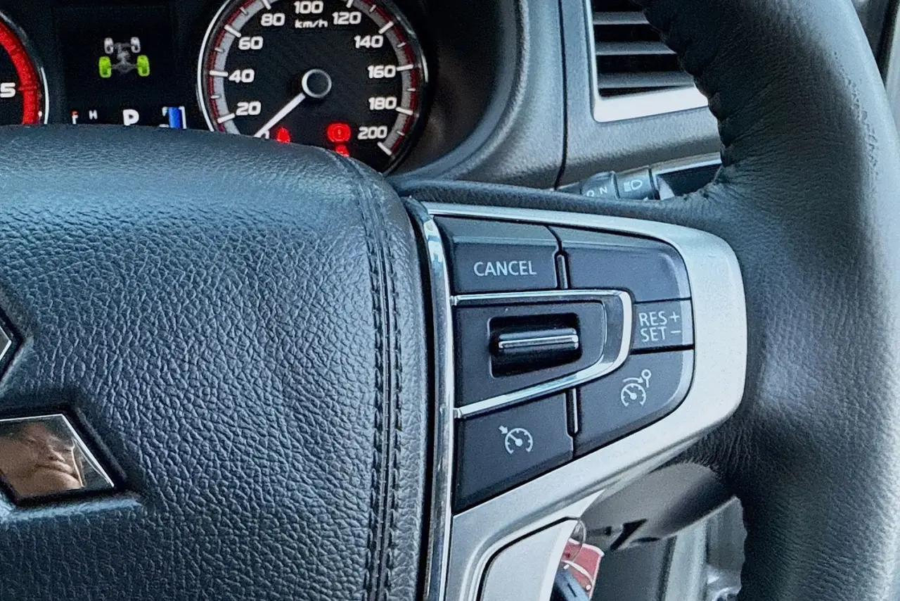 2022 Mitsubishi Triton Gallery Image 18