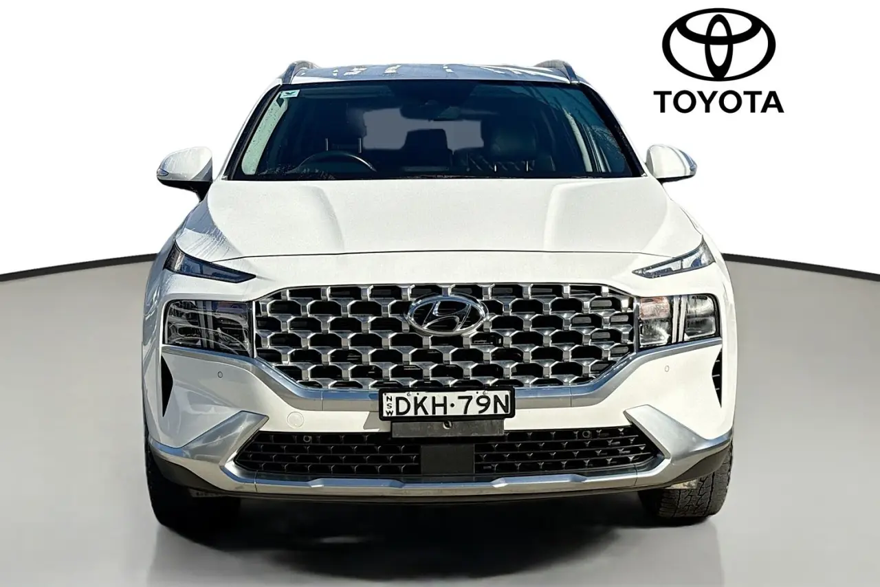 2023 Hyundai Santa Fe Gallery Image 2