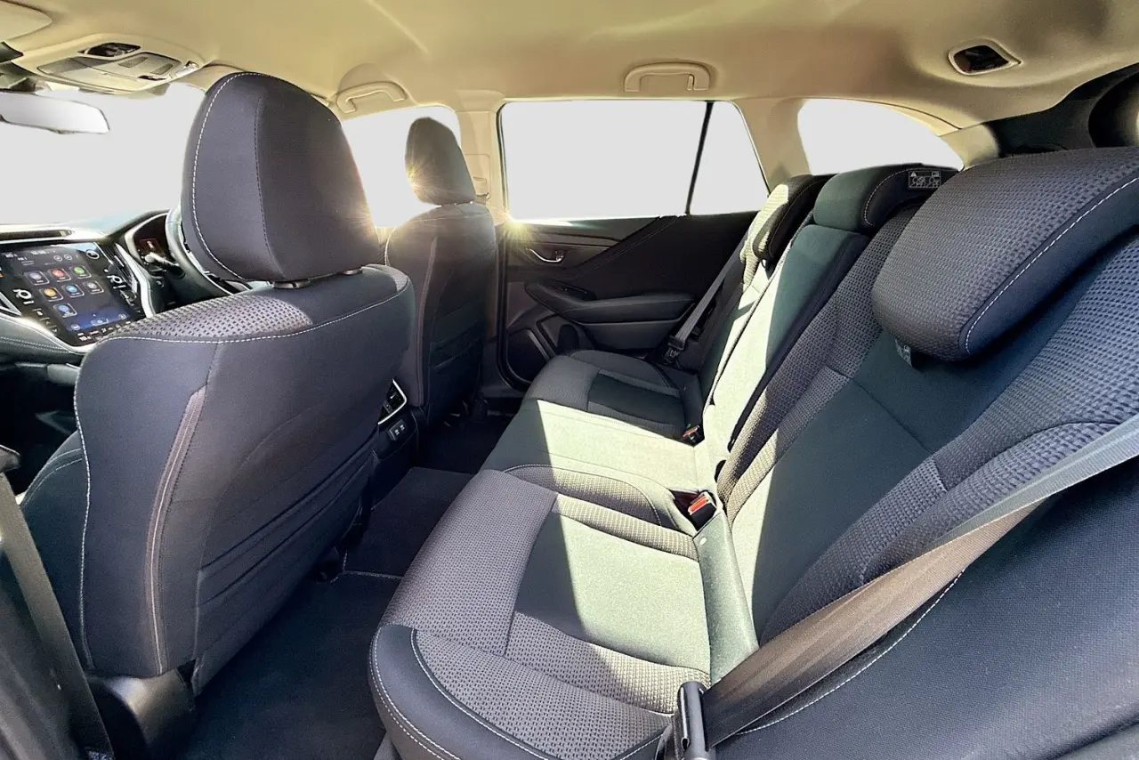 2022 Subaru Outback Gallery Image 24