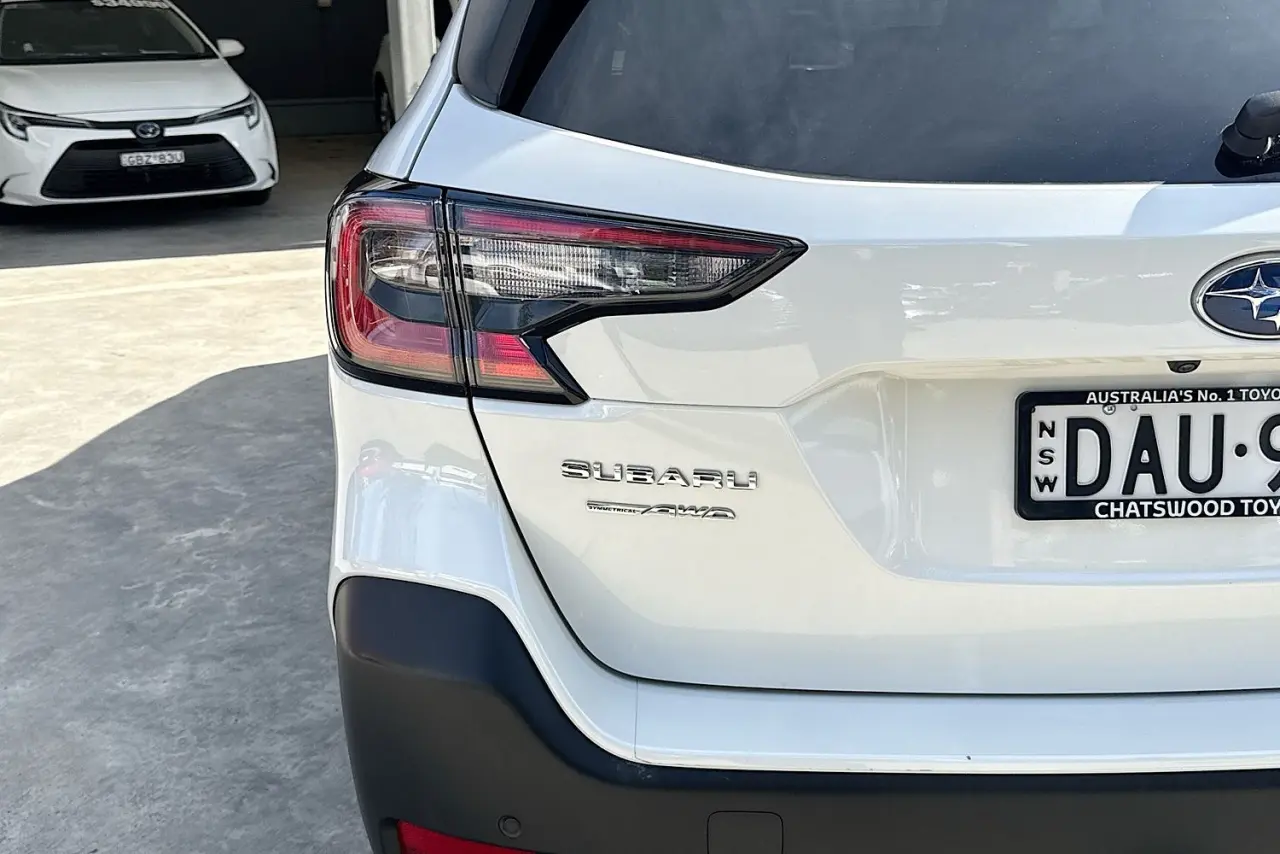 2022 Subaru Outback Gallery Image 8
