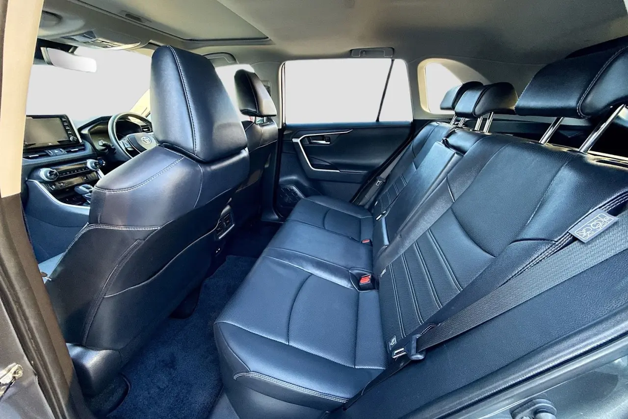 2022 Toyota RAV4 Gallery Image 26