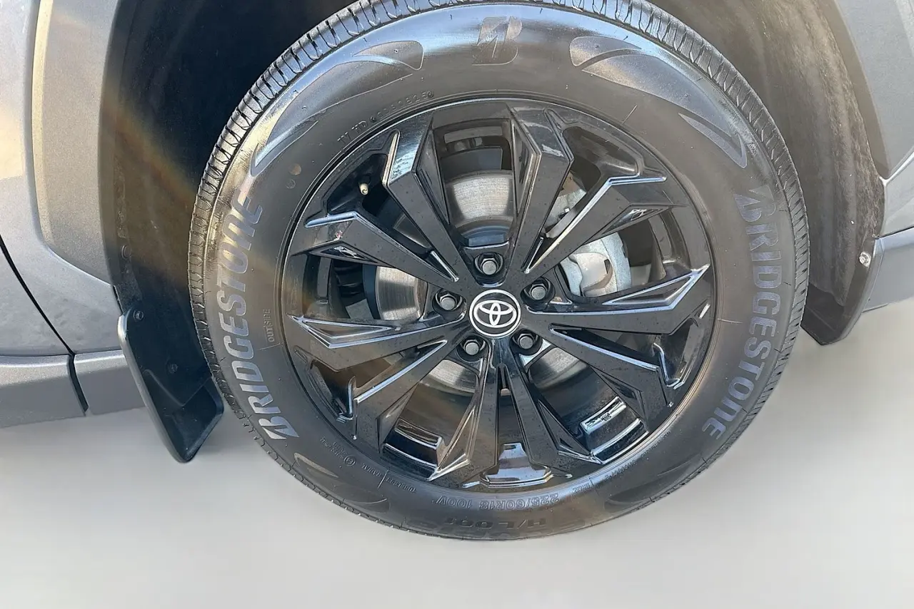 2022 Toyota RAV4 Gallery Image 28