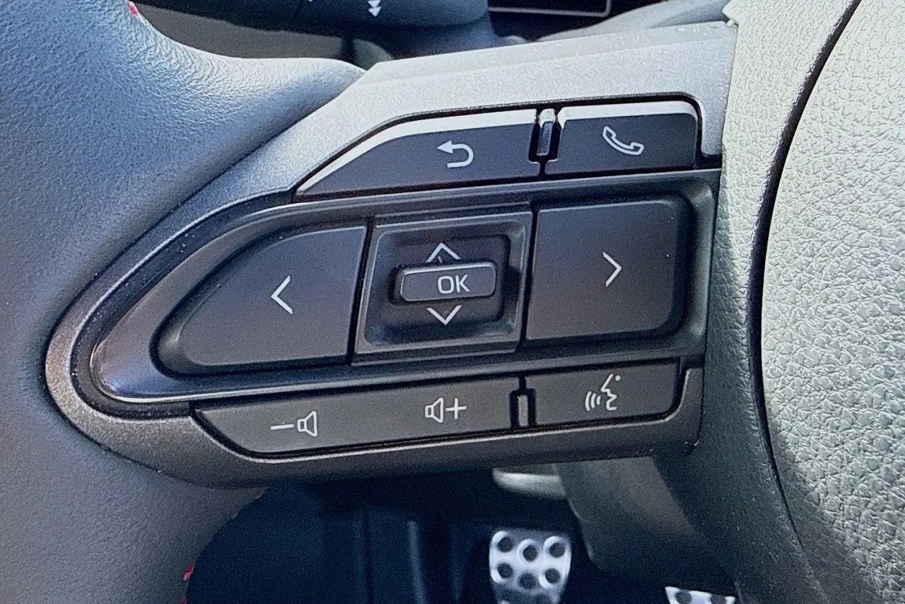 2025 Toyota Yaris Gallery Image 21