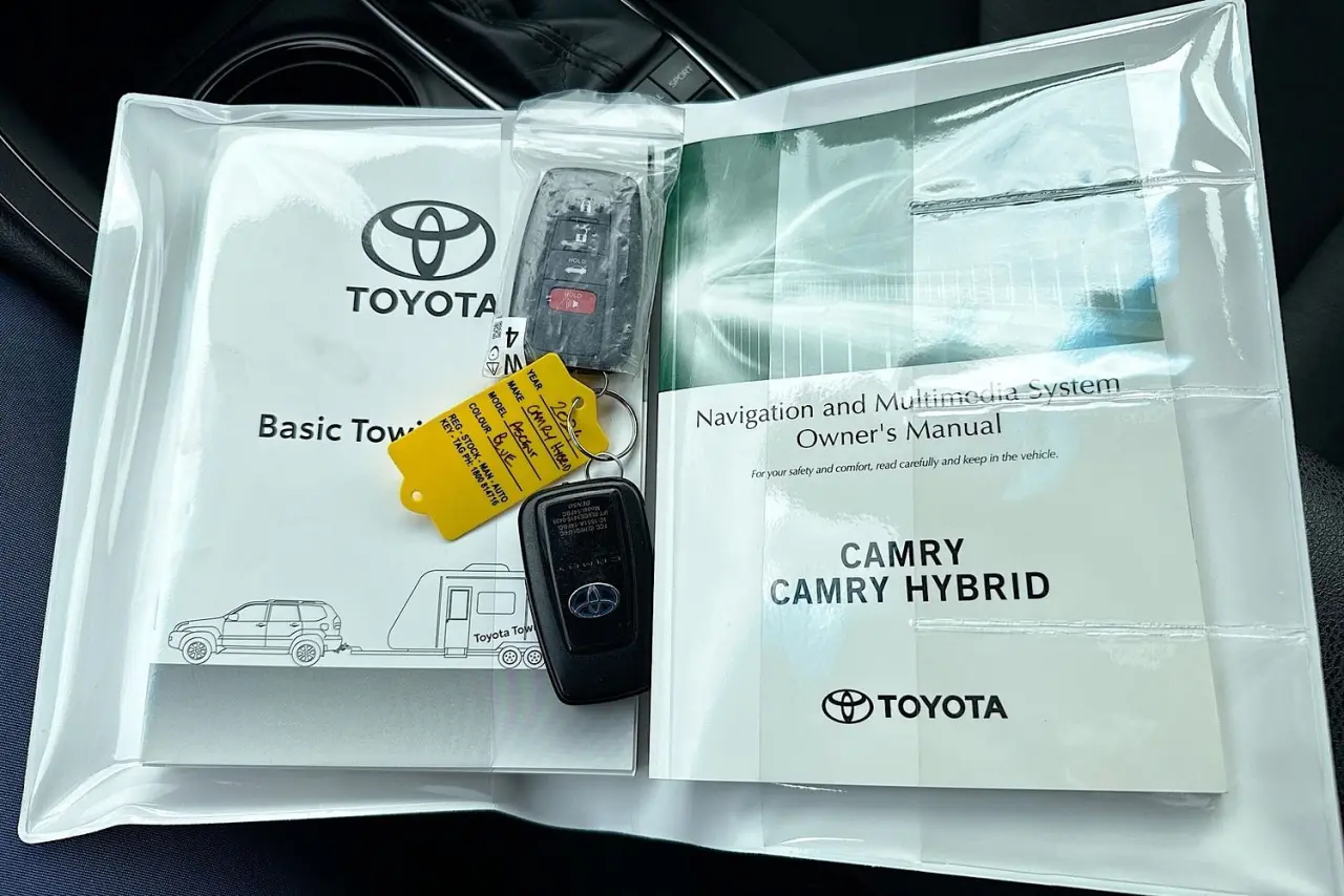 2024 Toyota Camry Gallery Image 28