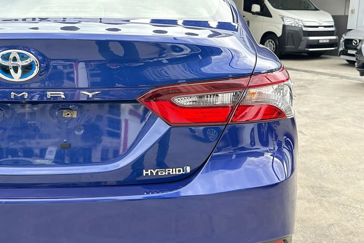 2024 Toyota Camry Gallery Image 9