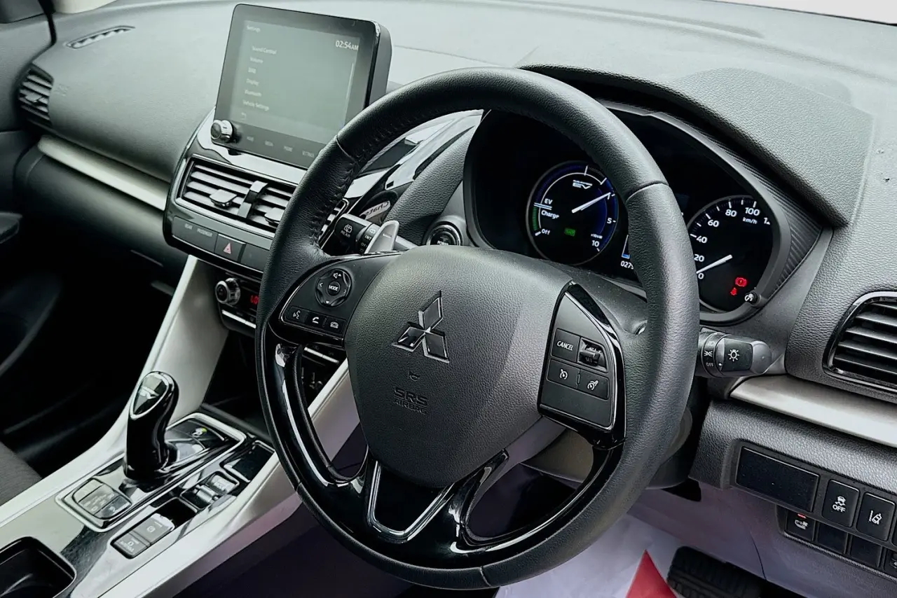2022 Mitsubishi Eclipse Cross Gallery Image 13
