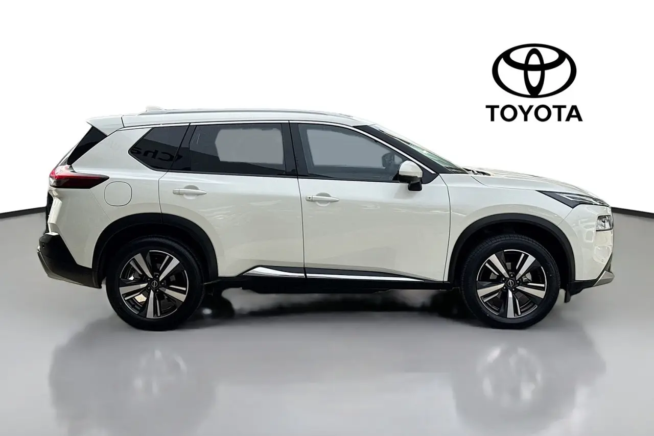 2023 Nissan X-TRAIL Gallery Image 11