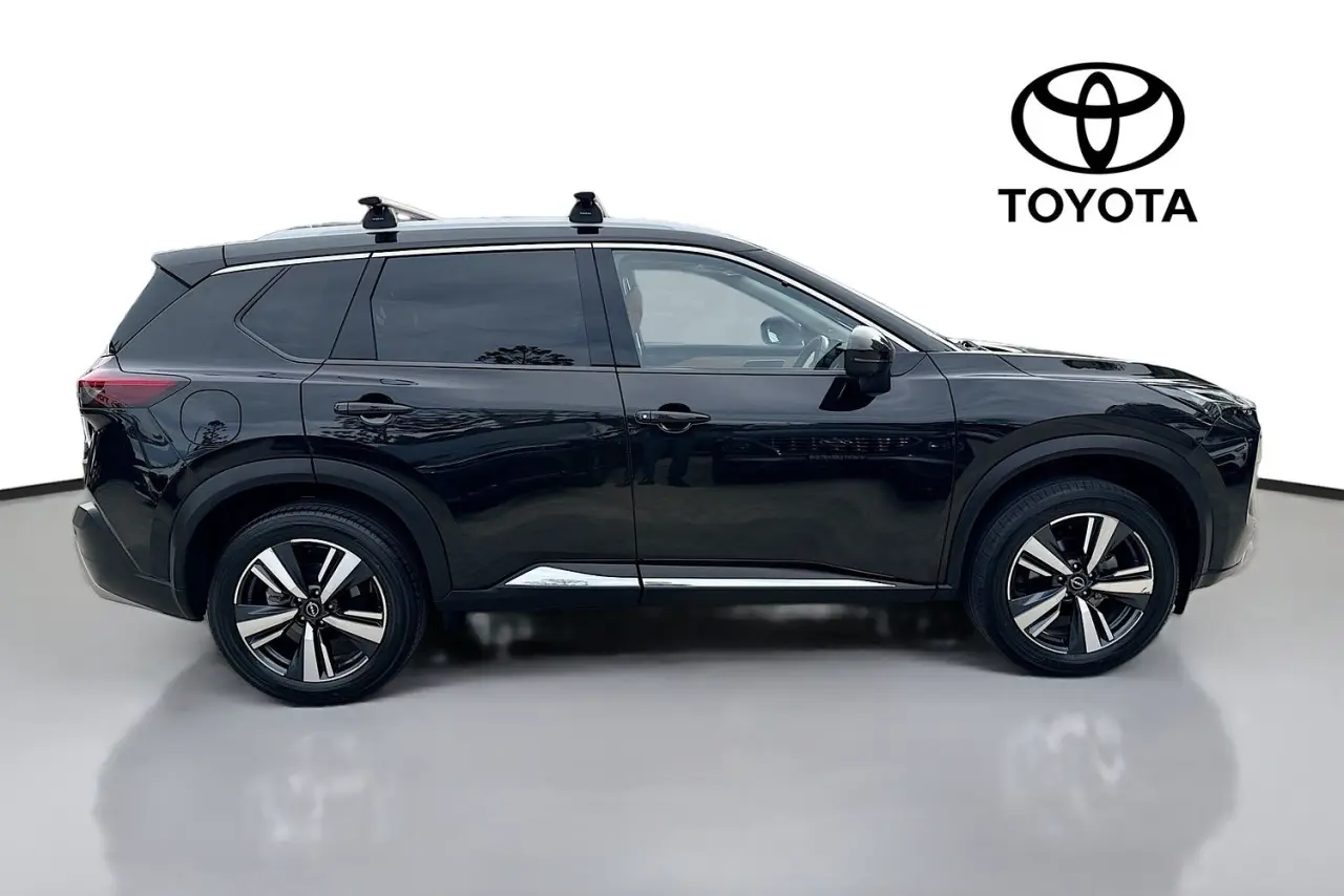 2023 Nissan X-TRAIL Gallery Image 11