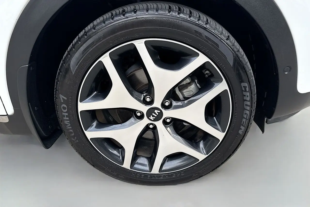 2017 Kia Sportage Gallery Image 27
