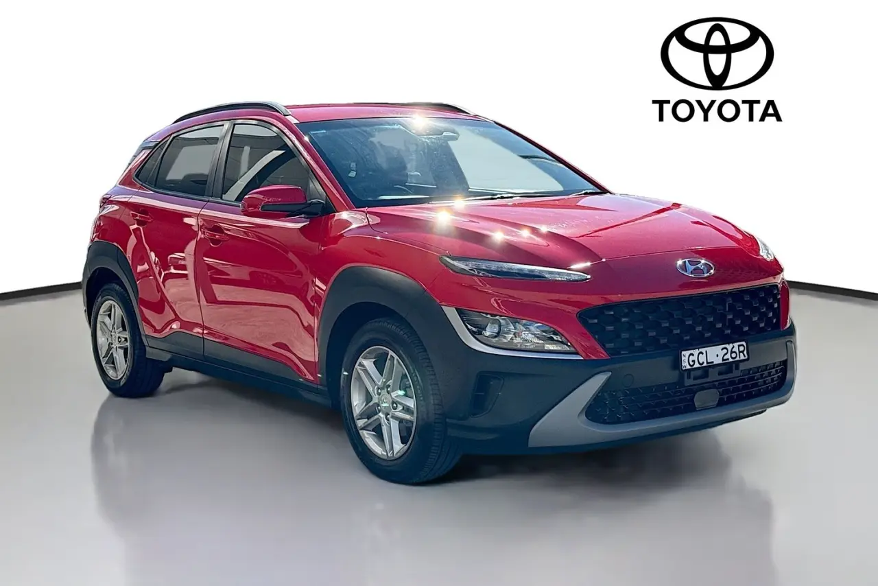 2022 Hyundai Kona Gallery Image 1