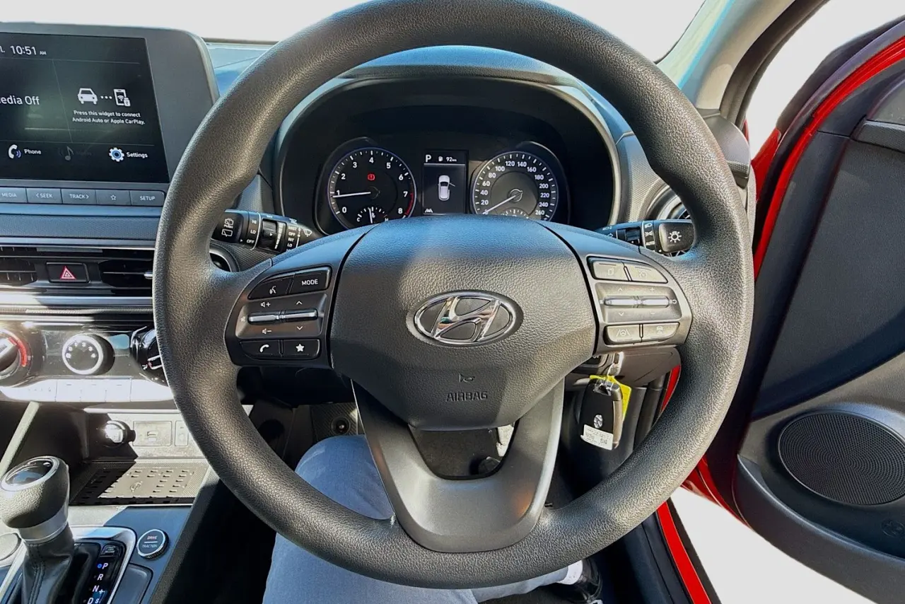 2022 Hyundai Kona Gallery Image 19
