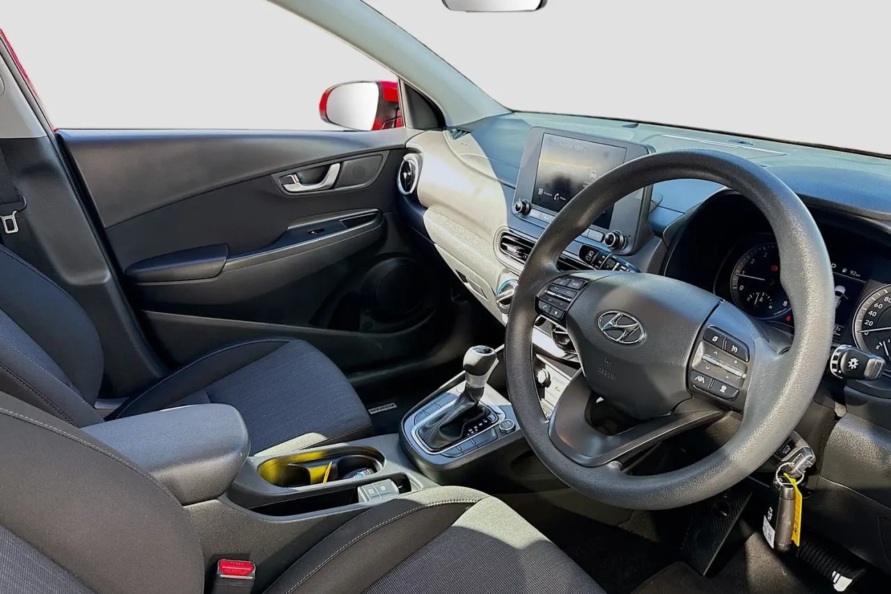 2022 Hyundai Kona Gallery Image 21