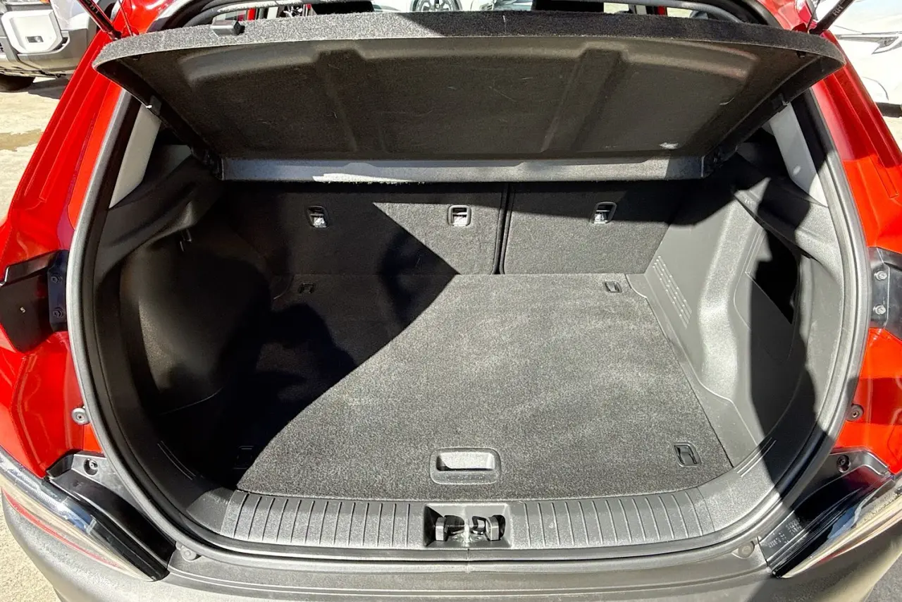2022 Hyundai Kona Gallery Image 25