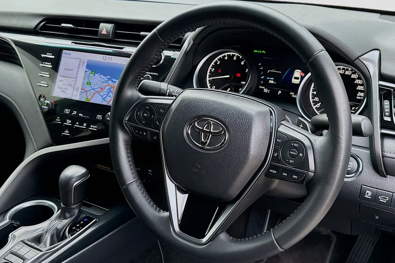 2020 Toyota Camry Gallery Image 14