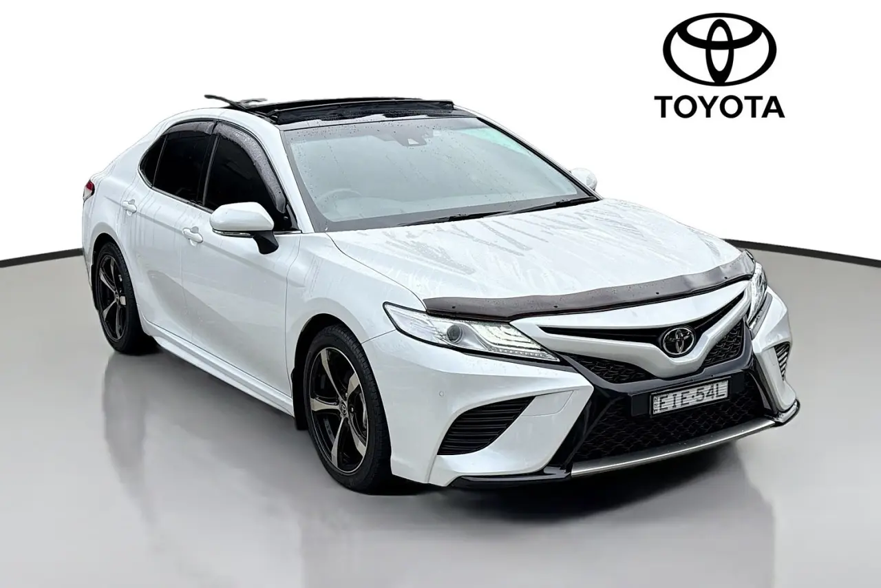 2020 Toyota Camry Gallery Image 31