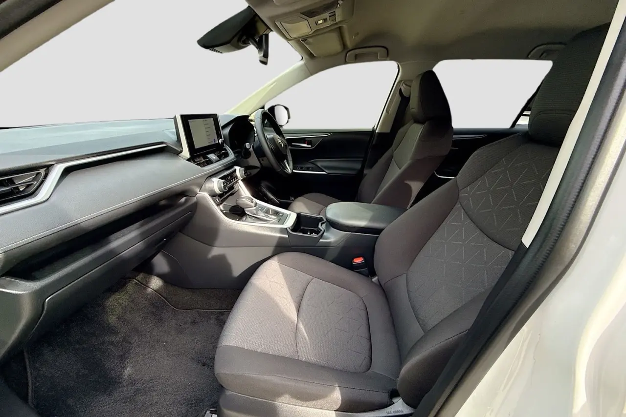 2024 Toyota RAV4 Gallery Image 23