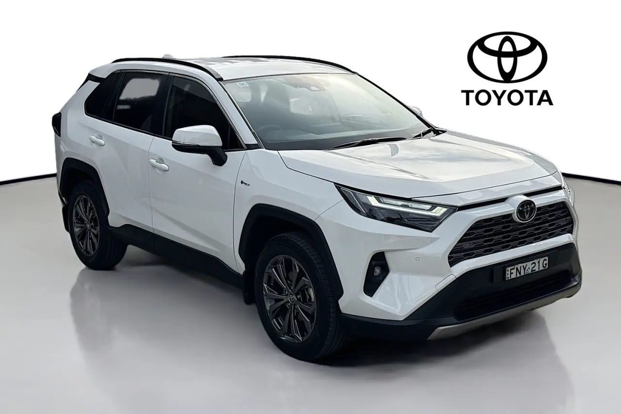 2024 Toyota RAV4 Gallery Image 29