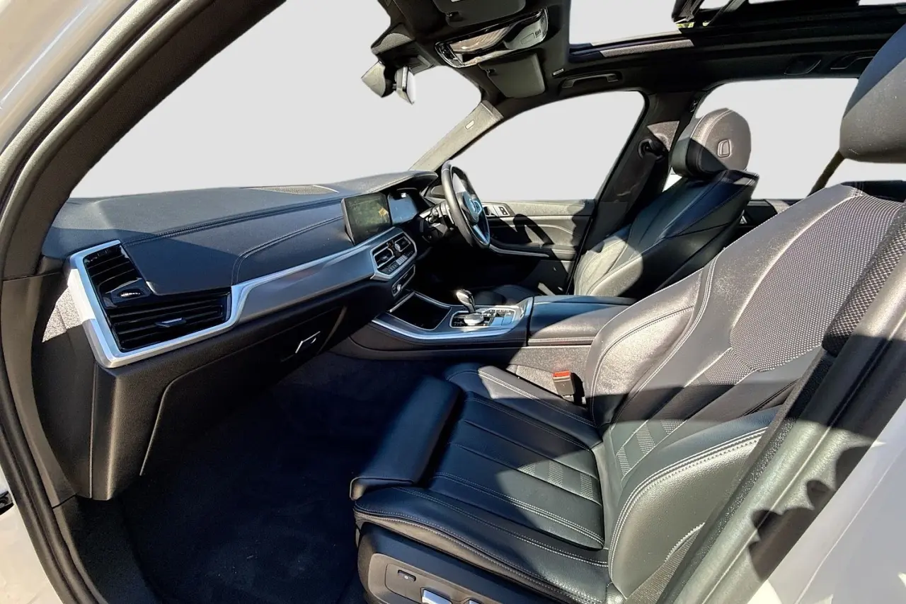 2022 BMW X5 Gallery Image 26
