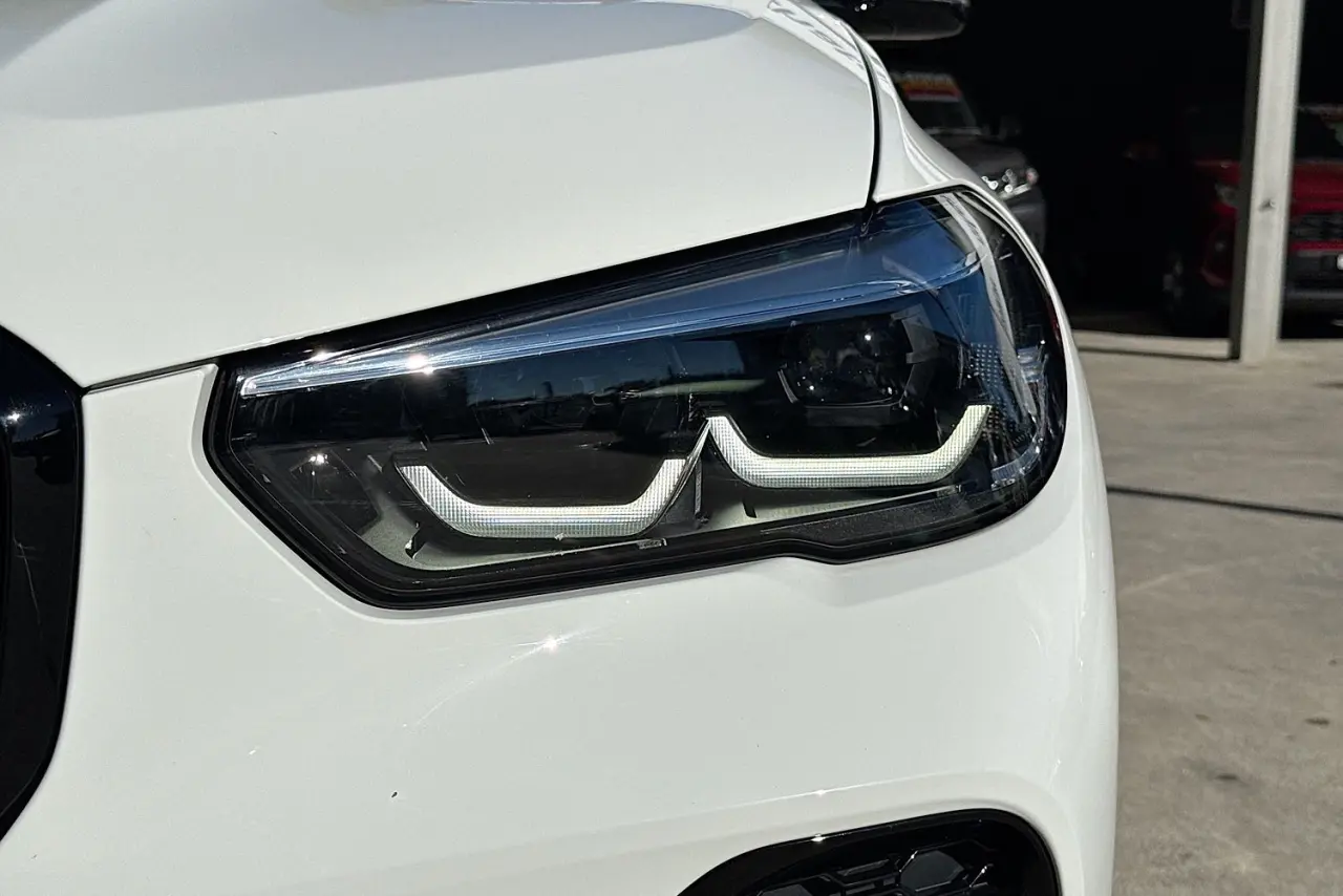 2022 BMW X5 Gallery Image 4