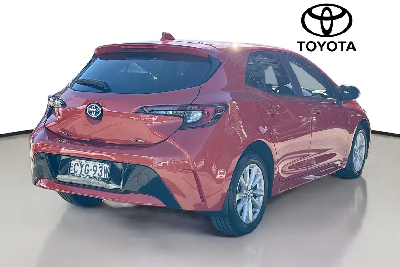 2025 Toyota Corolla Gallery Image 10