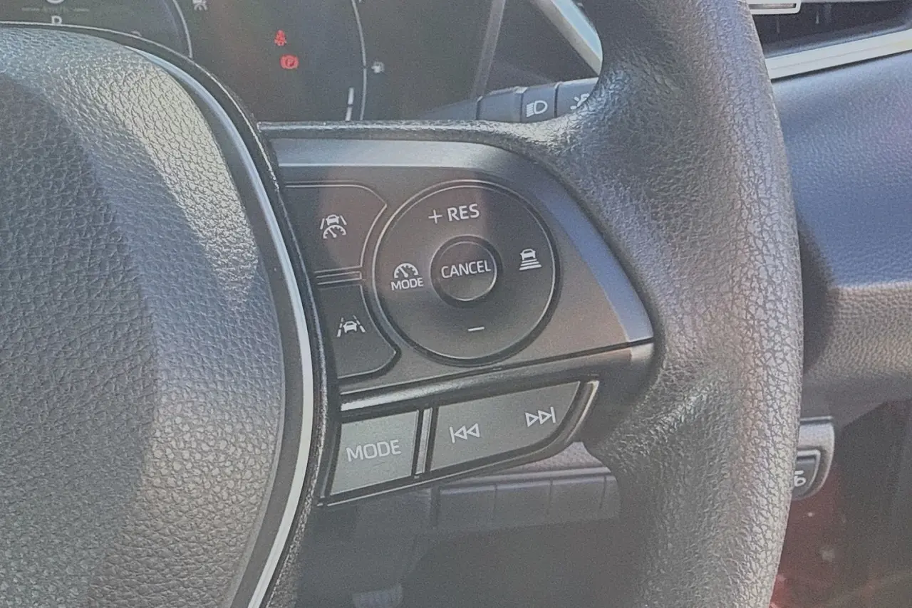 2025 Toyota Corolla Gallery Image 20