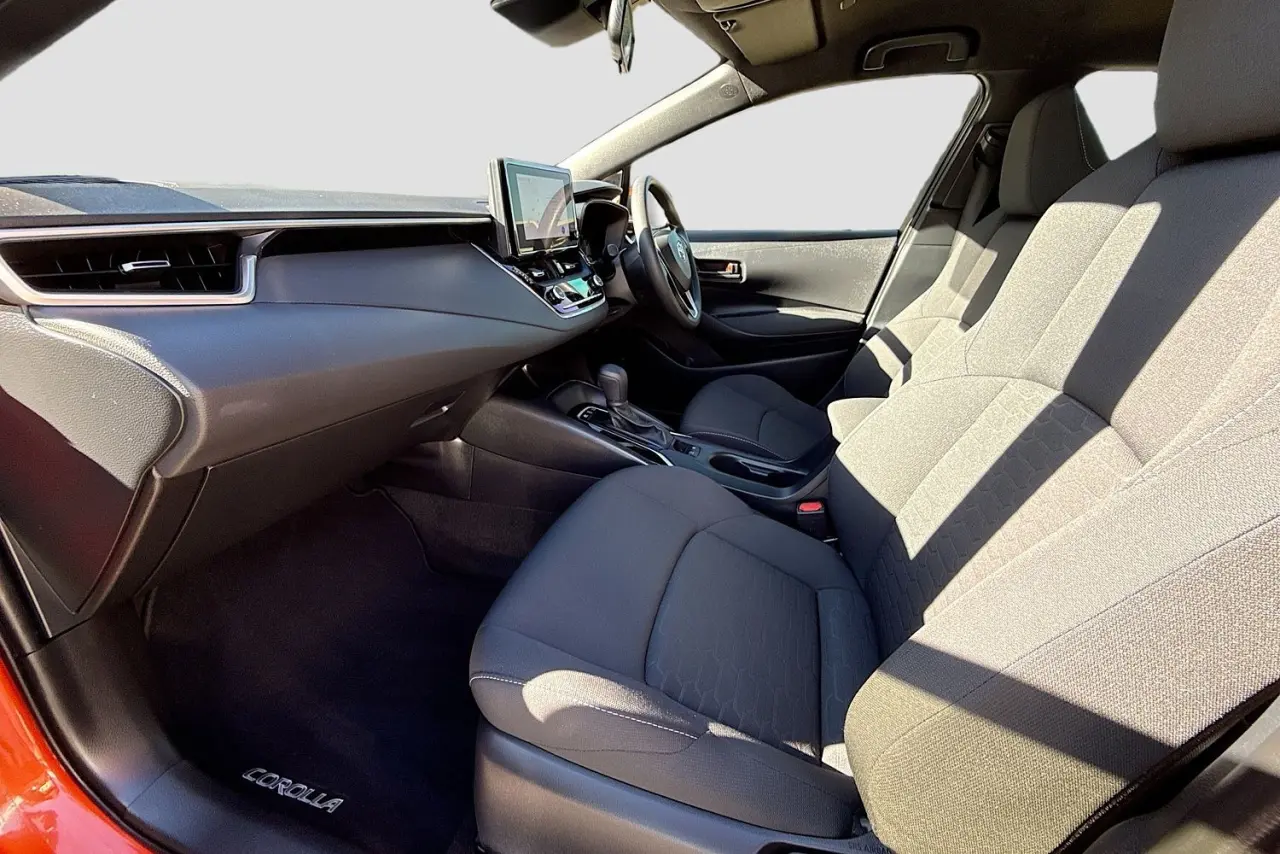 2025 Toyota Corolla Gallery Image 25