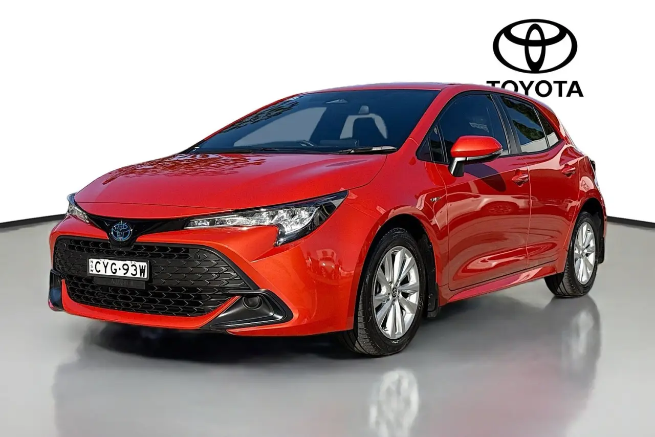 2025 Toyota Corolla Gallery Image 4
