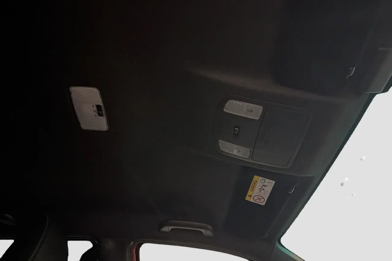 2019 Toyota Hilux Gallery Image 12