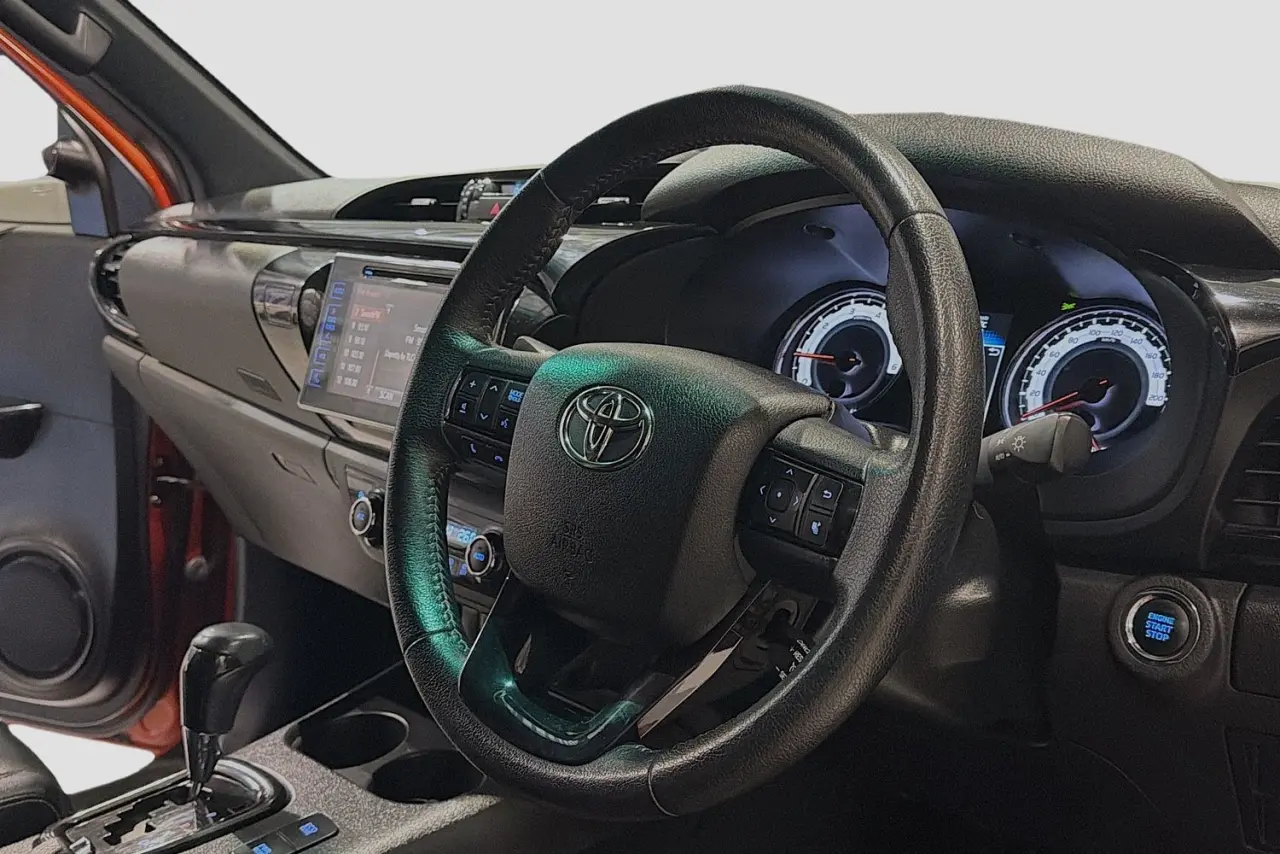 2019 Toyota Hilux Gallery Image 14