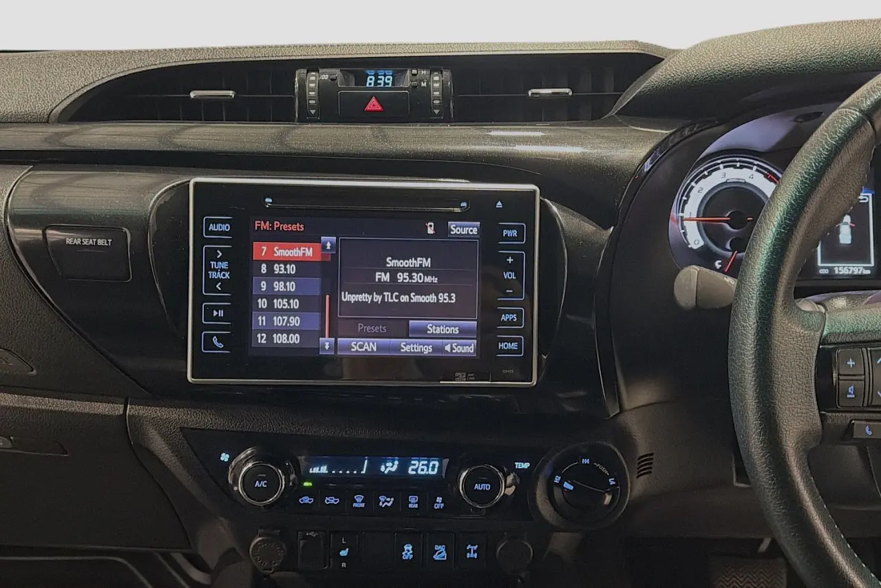 2019 Toyota Hilux Gallery Image 15